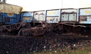 train derail odisha