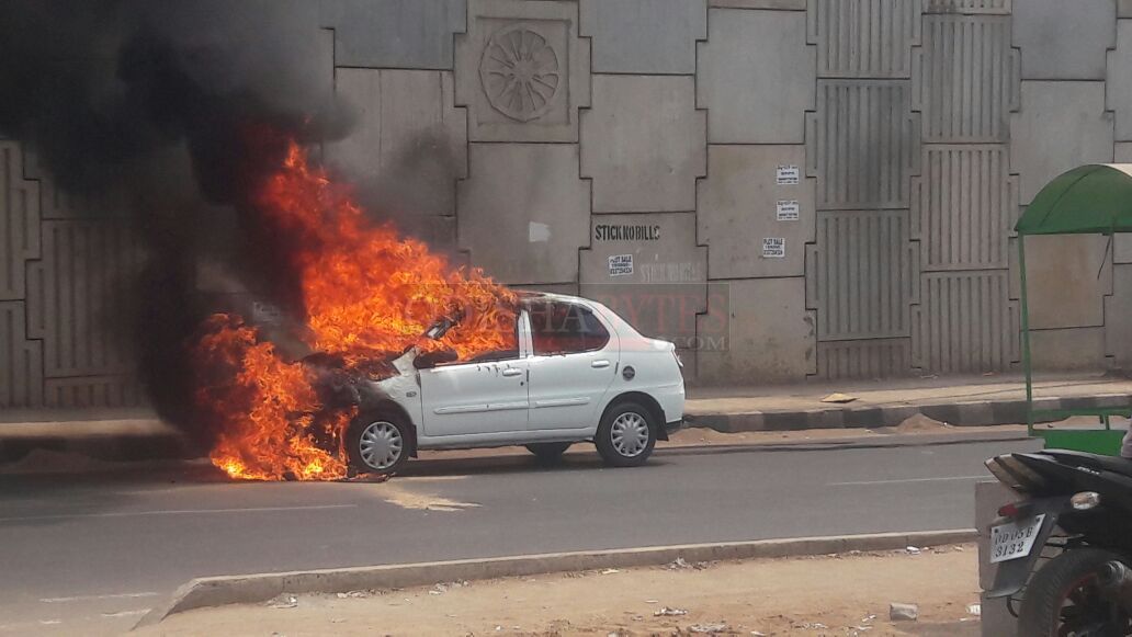 Moving car catches fire in Bhubaneswar