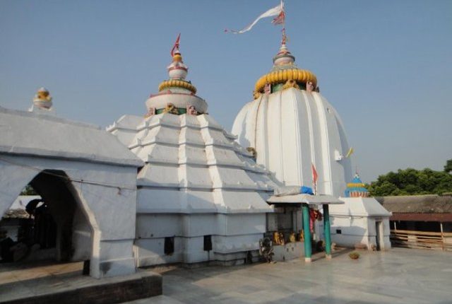 Dhabaleshwar Temple Reopens For Public In Odisha's Cuttack - Odisha Bytes