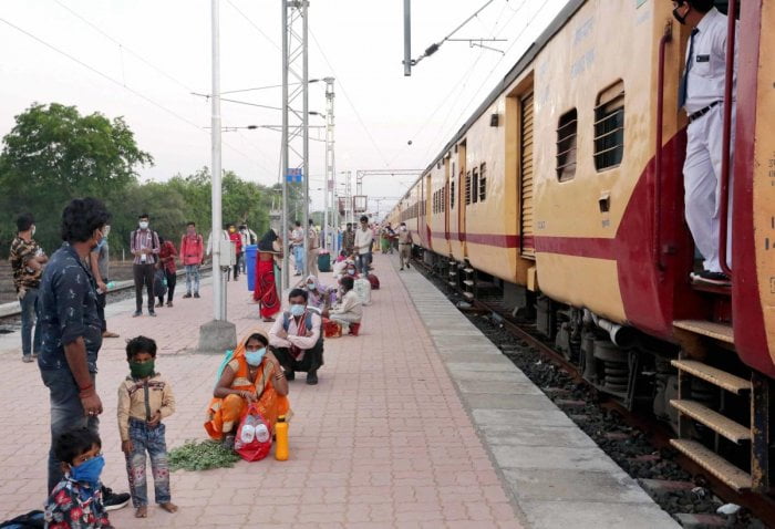 Migrant Workers Escape After Pulling Chain Of Shramik Special Train In Balangir