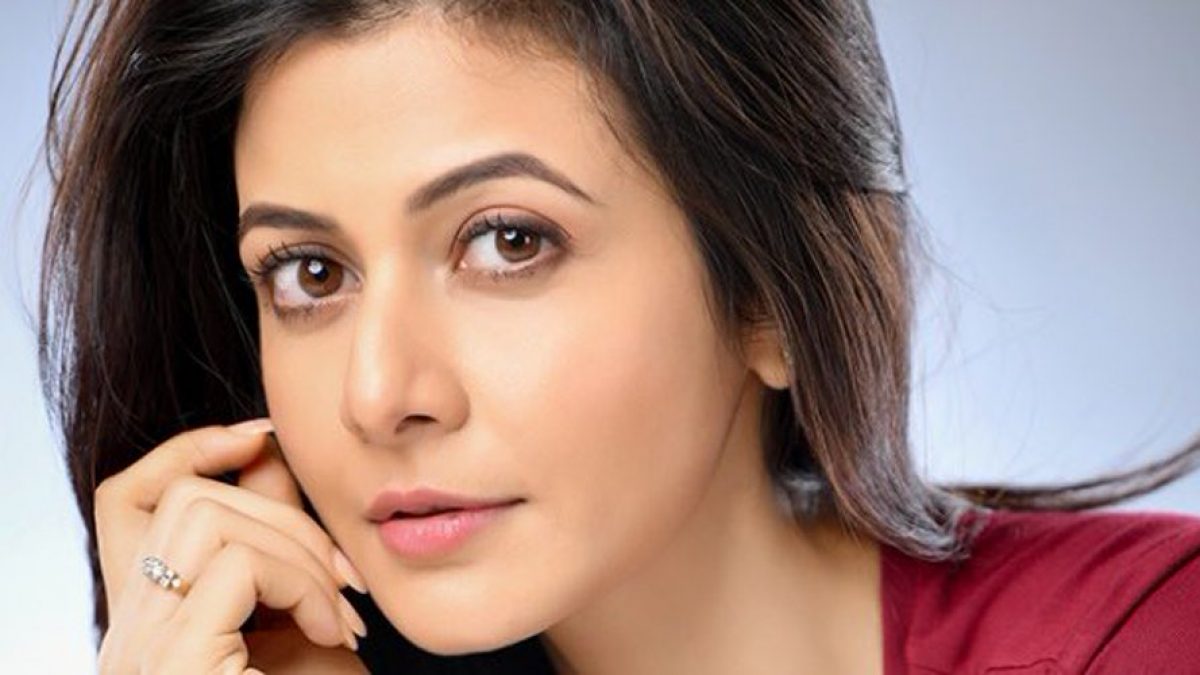 Bengali Actress Koel Mallick, Family Test COVID-19 Positive - odishabytes