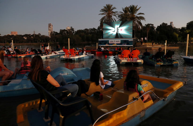 floating cinema in Tel Aviv