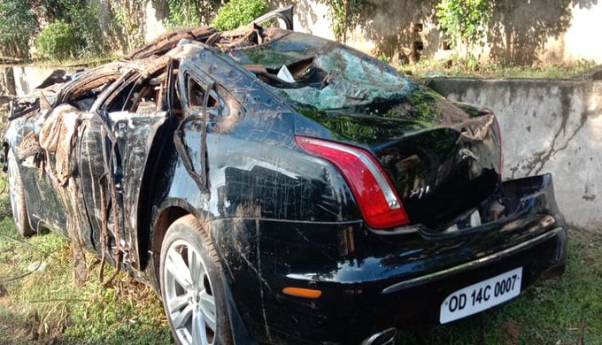 Jaguar car mishap in Cuttack