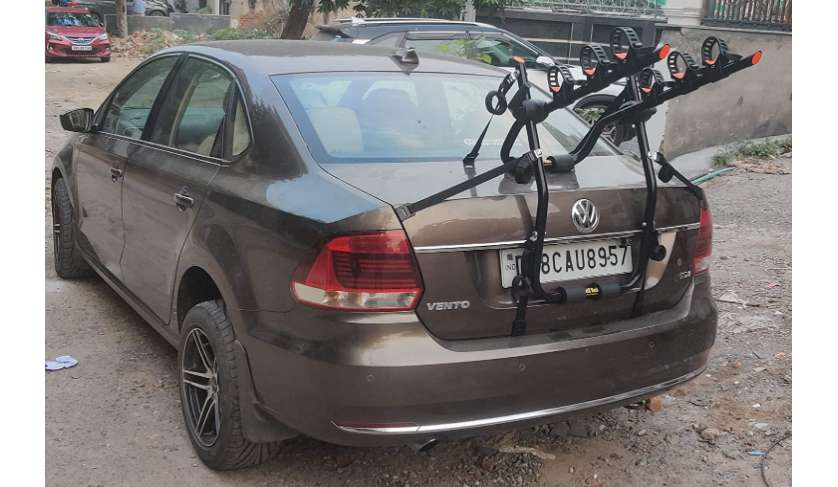 cycle rack on car fine