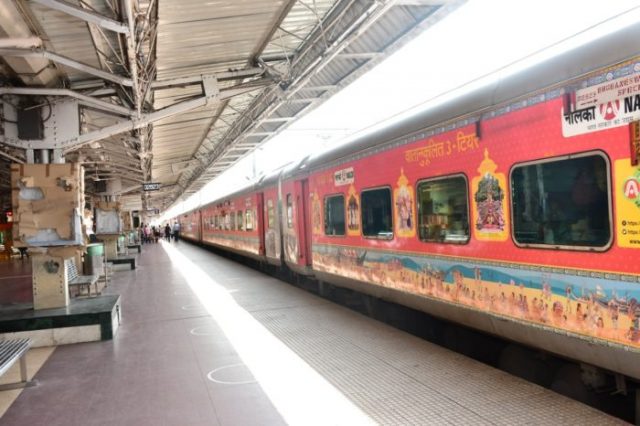 Rajdhani Special train Bhubaneswar New Delhi