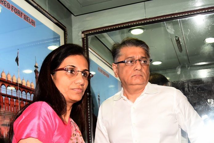 Chanda & Deepak Kochhar arrested