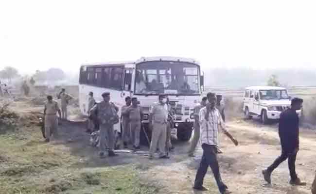 Dalabhaga village bomb attack constable cement factor Cuttack