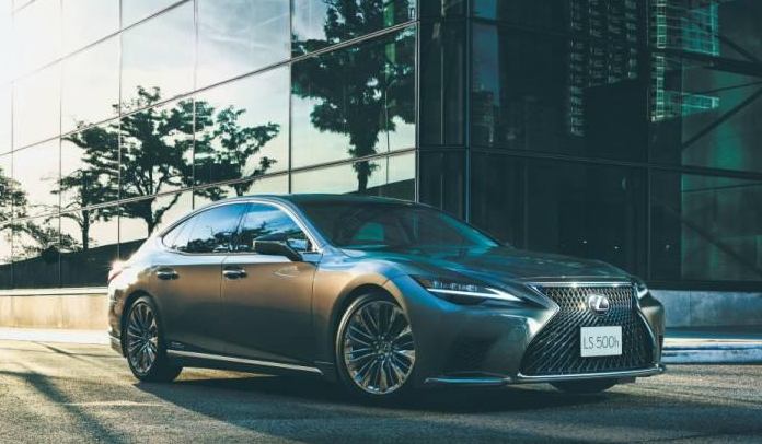 lexus 500h exterior