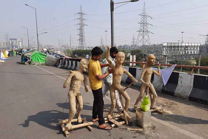 Odisha Sculptor Cycles Ghazipur Farmers