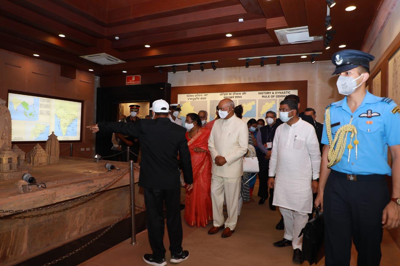 President, First Lady Odisha Trip Ends With Konark Visit