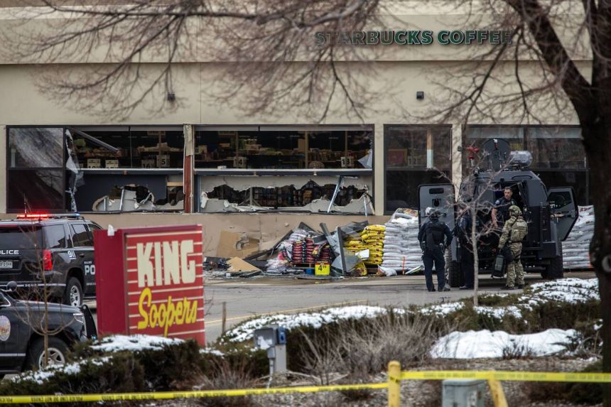 US Supermarket Shooting Cop Dead