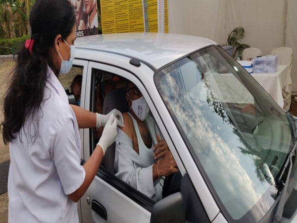 COVID drive-in doorstep vaccination Odisha