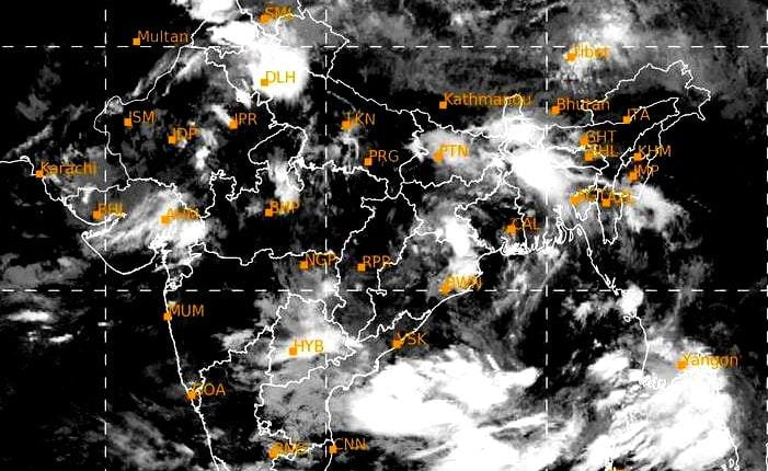 Low Pressure Over Bay Of Bengal: IMD Predicts Heavy Rainfall In Odisha ...