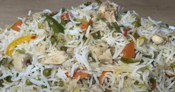 Special Chicken Biryani Bnany ka Asal Method Watch Full Video || چکن بریانی  بنا… | Chicken biryani recipe, Chicken dum biryani recipe, Chicken biryani  recipe indian