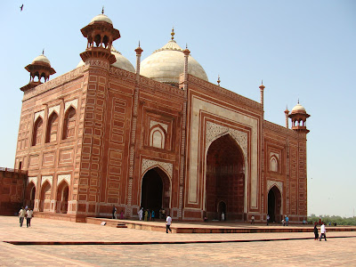 Shahi mosque Taj premises namaz prohibited