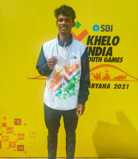 aryan ekka KIYG 200m silver