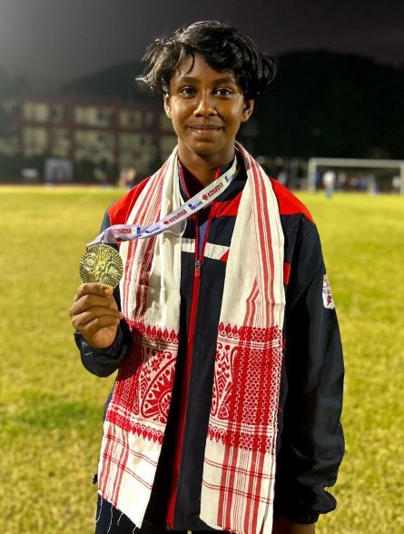 Tejaswini dhal kids javelin gold