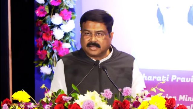 Union Minister Dharmendra Pradhan Leaving For Singapore Today For Bilateral Ties On Education