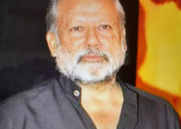 Priyanka Chopra Follows Actor Pankaj Kapur S Advice To This Day What Did He Tell Her Odishabytes