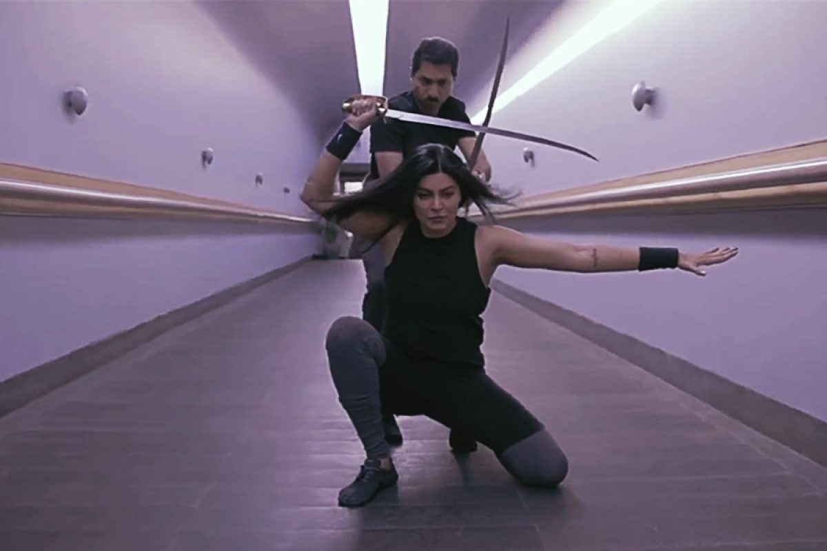 Susmita Sex Vidos Hd - Watch] Sushmita Sen's Sword-Fighting Lessons For 'Aarya 3' - odishabytes