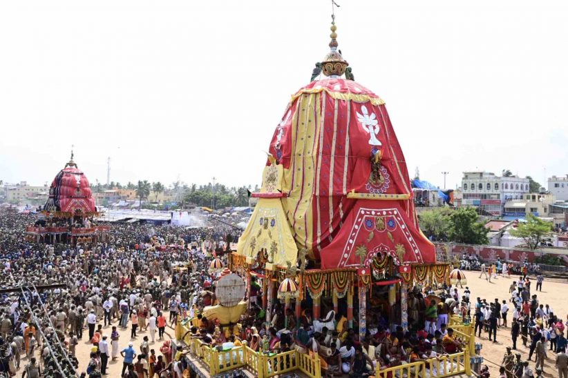 Bahuda Yatra Chariots Of Lord Jagannath & Siblings Roll Down Puri