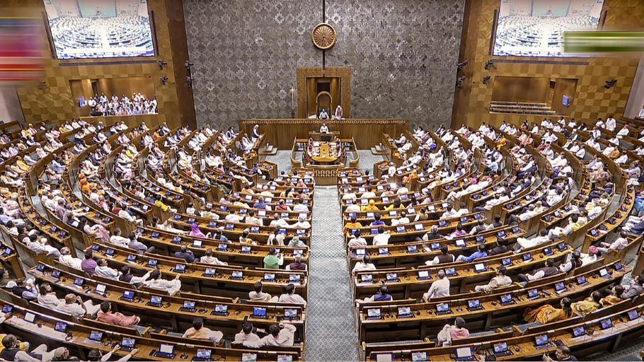 Lok sabha passes women's reservation bill
