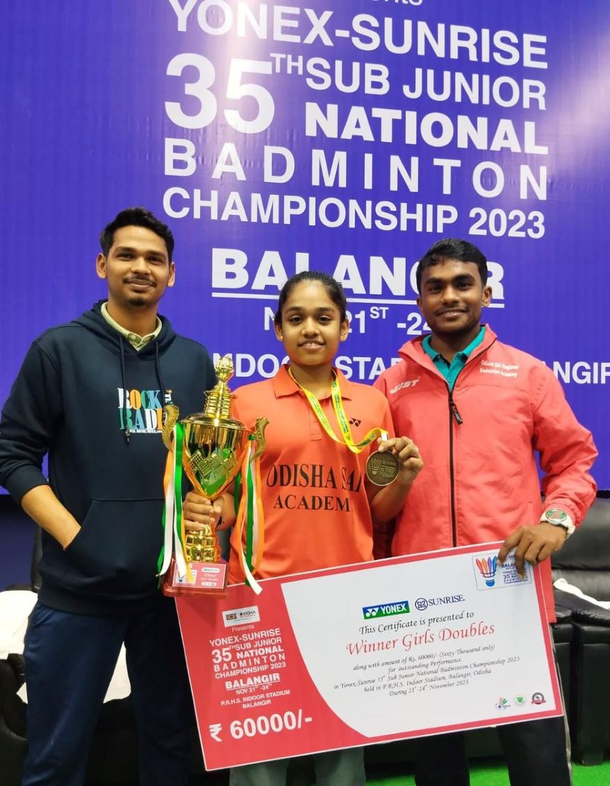 Tejashwini girls doubles gold