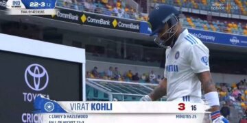 Kohli out for 3